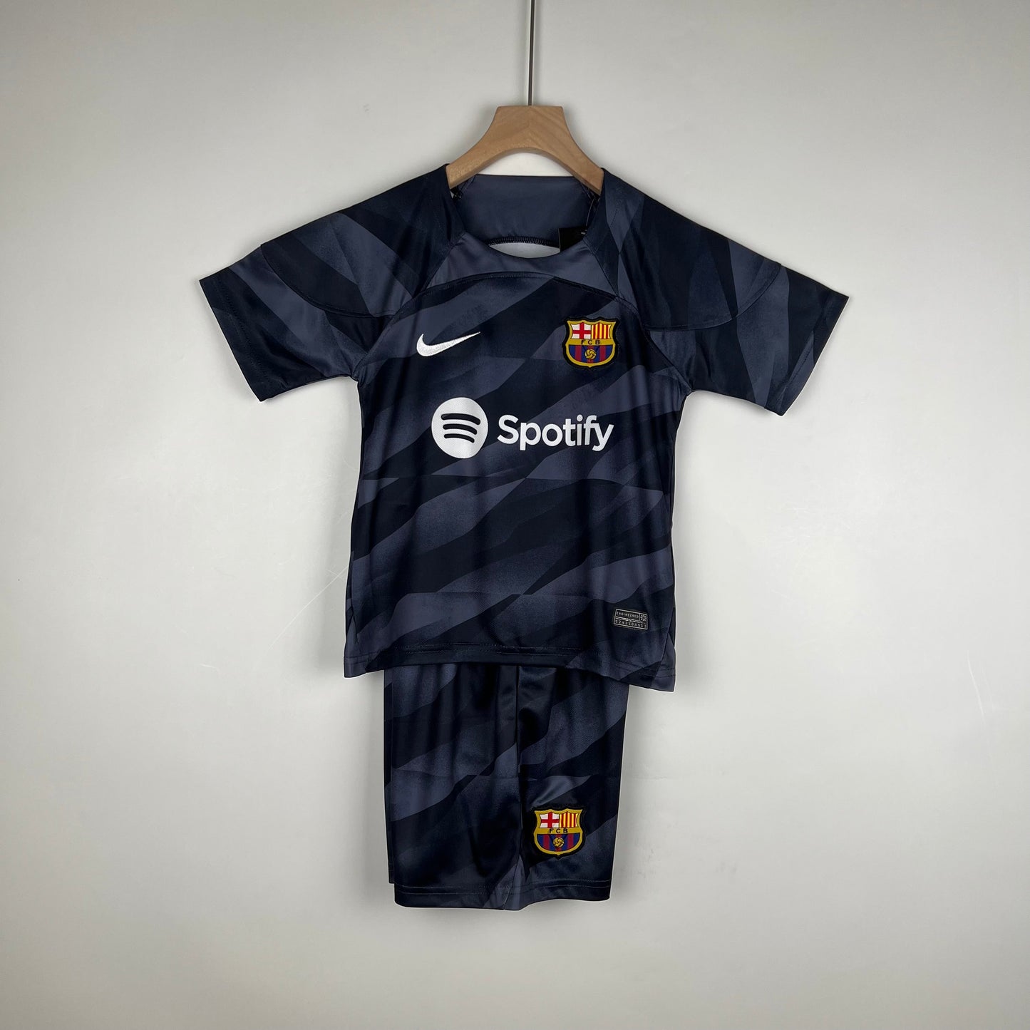 BARCELONA GOALKEEPER II 23/24 CHILDREN'S SET