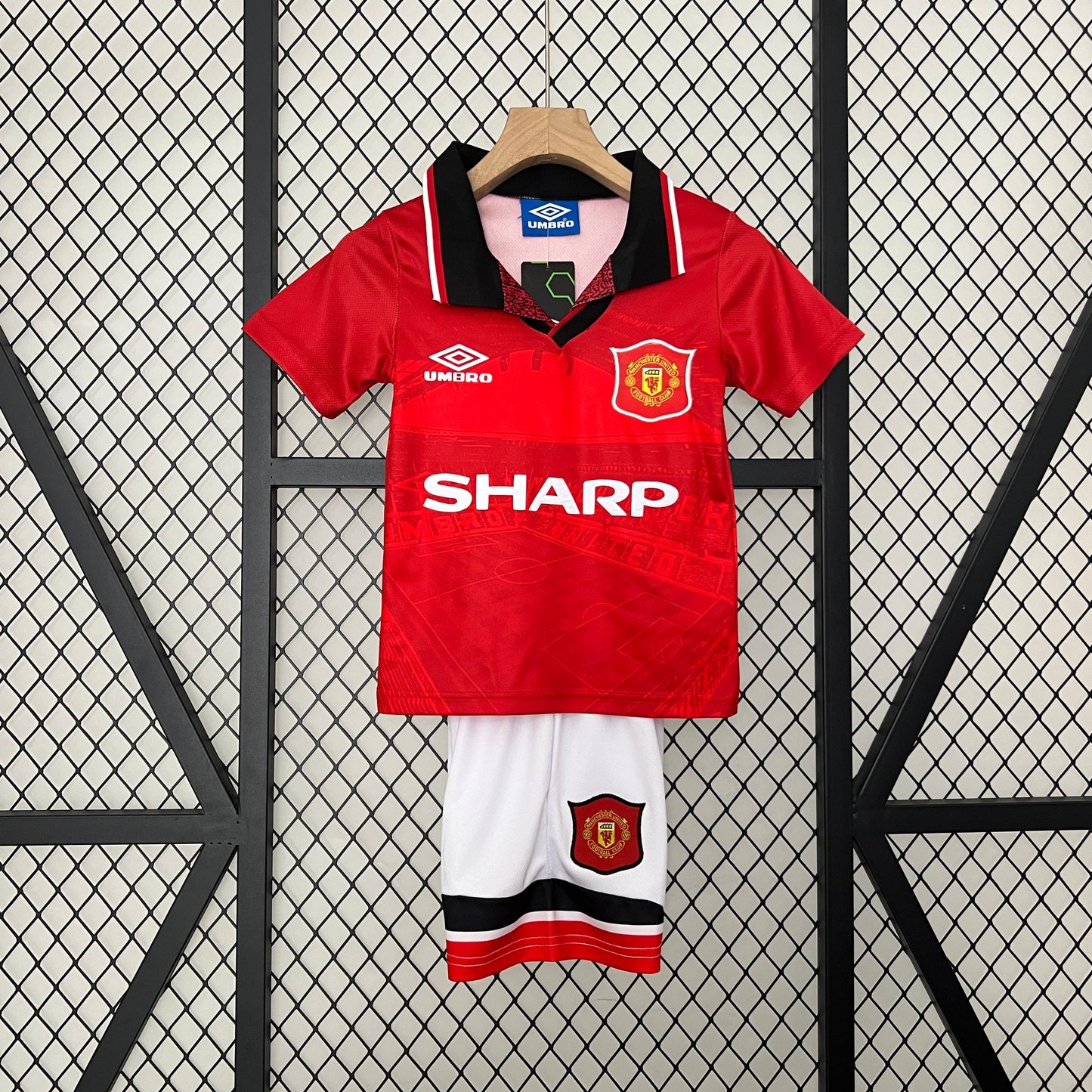 CAMISETA MANCHESTER UNITED I 94/96 CONJUNTO INFANTIL (RETRO)